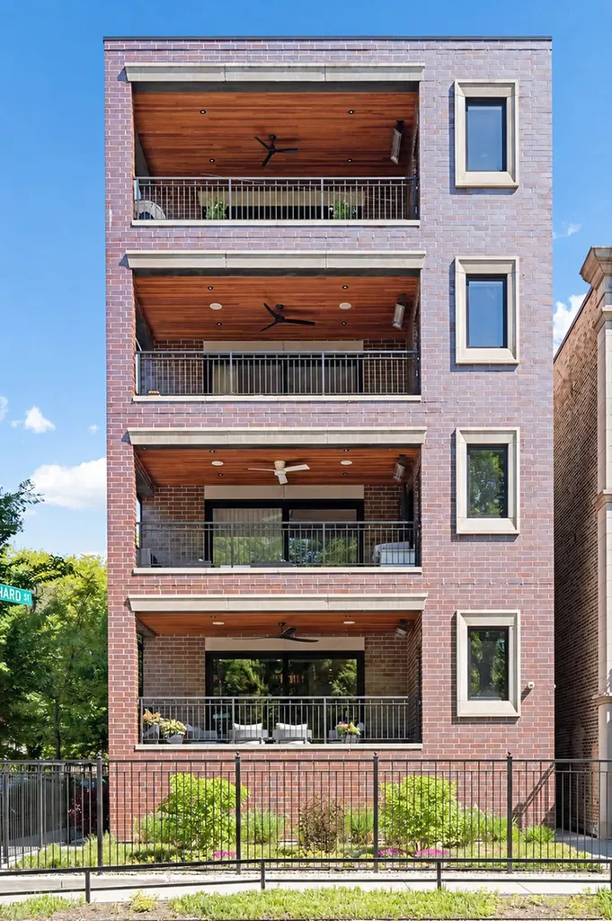 2207 North Orchard Street Chicago IL 60614