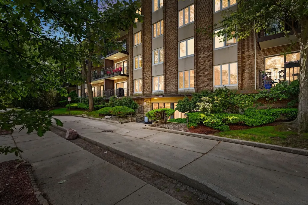 5501 Lincoln Avenue Morton Grove IL 60053