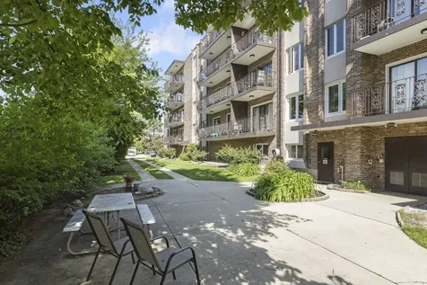 5501 Lincoln Avenue Morton Grove IL 60053