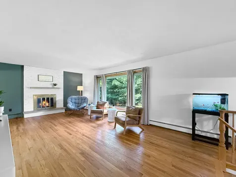 4705 Wild Cherry Road Crystal Lake IL 60012