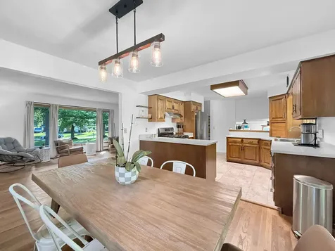 4705 Wild Cherry Road Crystal Lake IL 60012