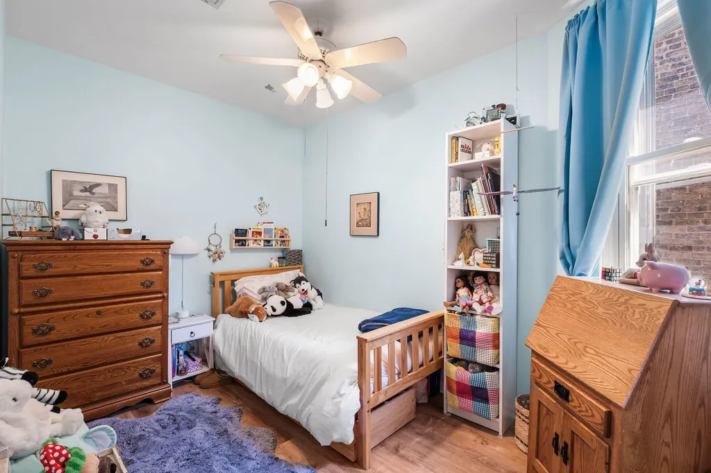 560 West Arlington Place Chicago IL 60614