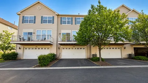 809 Brodhead Drive Aurora IL 60504