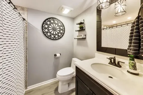 8407 Brookside Glen Drive Tinley Park IL 60487
