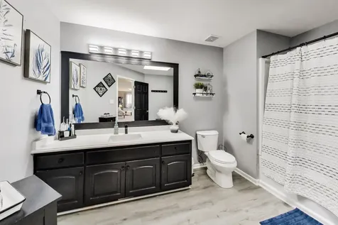 8407 Brookside Glen Drive Tinley Park IL 60487