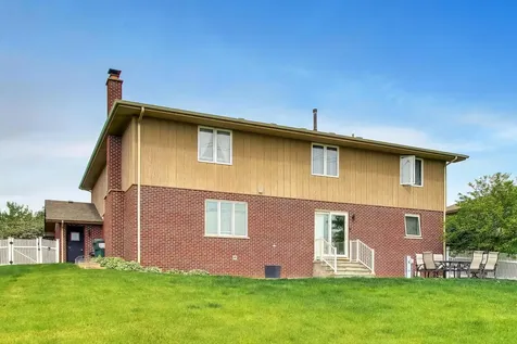 8407 Brookside Glen Drive Tinley Park IL 60487