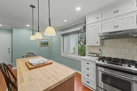 5091 Chambers Drive Hoffman Estates IL 60010
