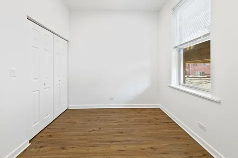 1349 West Taylor Street Chicago IL 60607