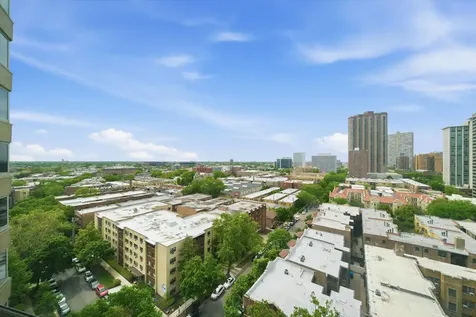 555 West Cornelia Avenue Chicago IL 60657
