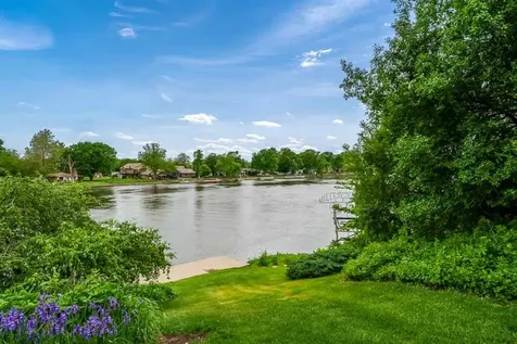 111 Sycamore Lane Machesney Park IL 61115