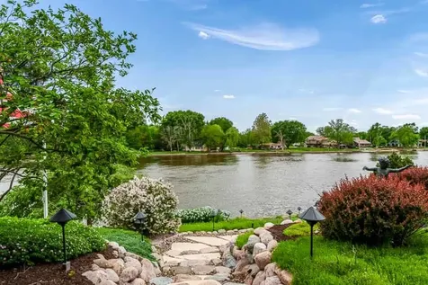 111 Sycamore Lane Machesney Park IL 61115