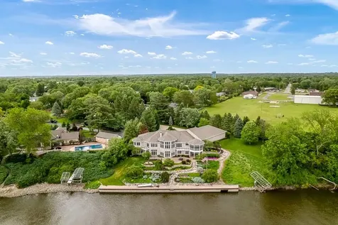 111 Sycamore Lane Machesney Park IL 61115