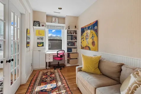 168 West Eugenie Street Chicago IL 60614