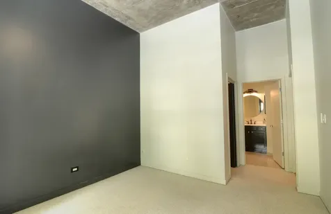 1111 West 14th Place Chicago IL 60608