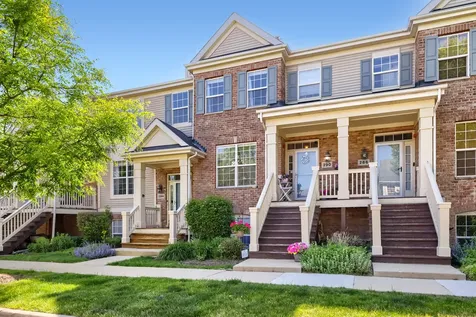 290 Broadmoor Lane Bartlett IL 60103