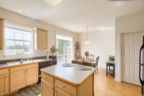 290 Broadmoor Lane Bartlett IL 60103
