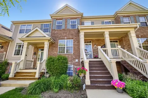 290 Broadmoor Lane Bartlett IL 60103