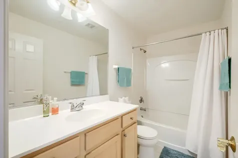290 Broadmoor Lane Bartlett IL 60103