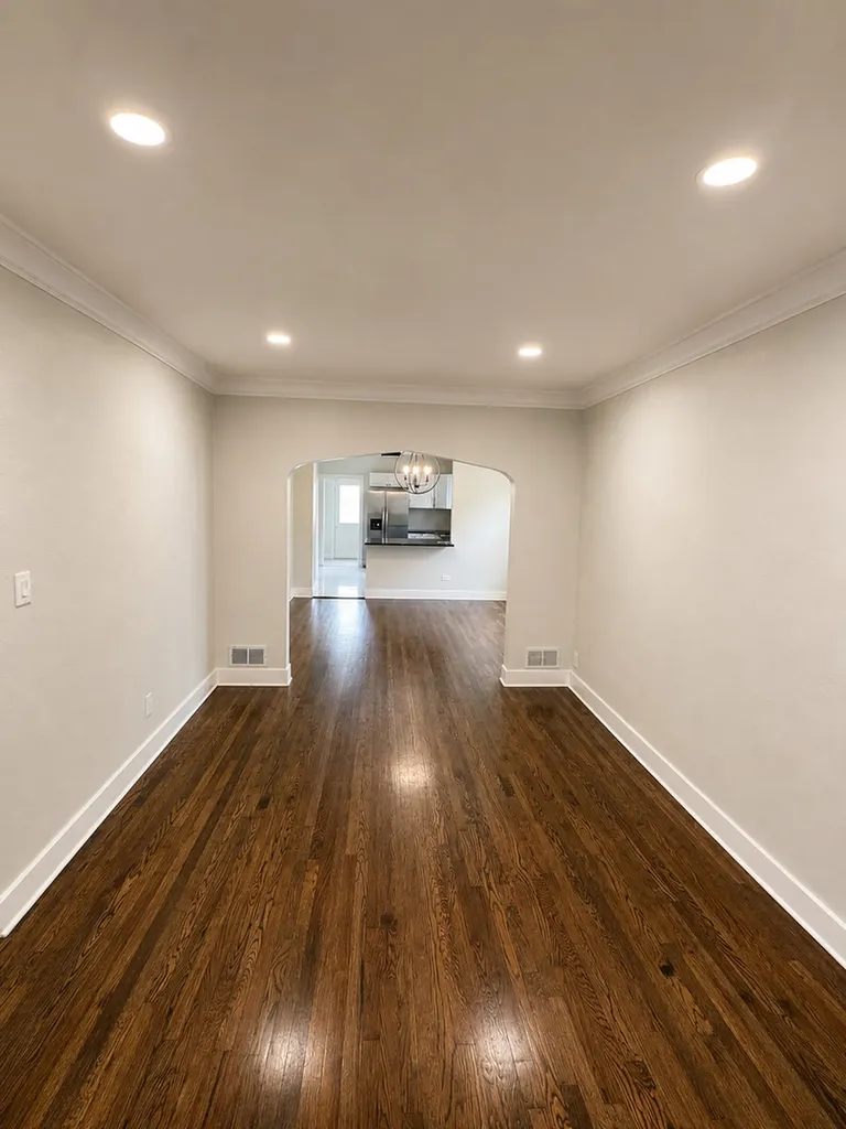 10213 South Yale Avenue Chicago IL 60628