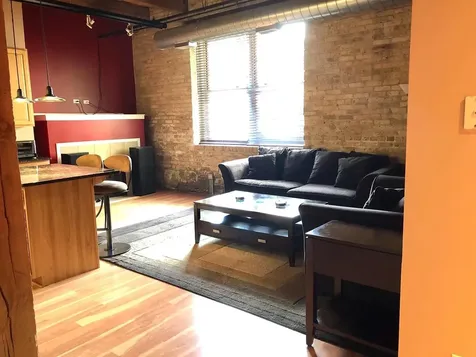 1740 North Maplewood Avenue Chicago IL 60647