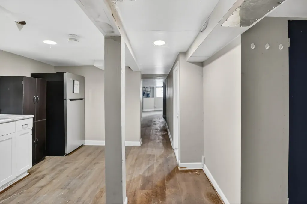 7224 South Saint Lawrence Avenue Chicago IL 60619
