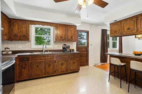 3207 Indianwood Lane Joliet IL 60431