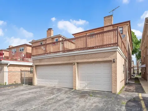8631 West Summerdale Avenue Chicago IL 60656