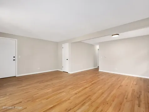 8631 West Summerdale Avenue Chicago IL 60656
