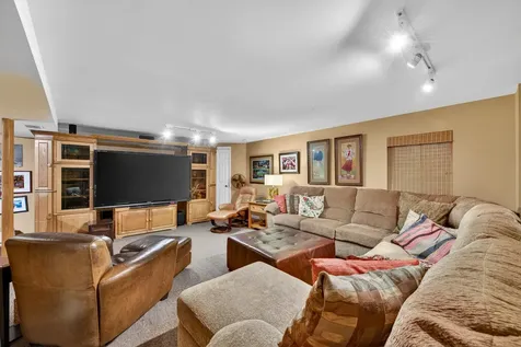1507 Acorn Court Wheeling IL 60090