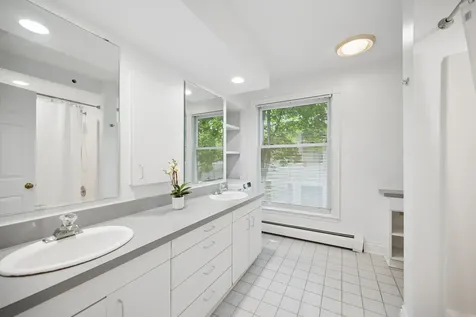 164 East Westminster Road Lake Forest IL 60045