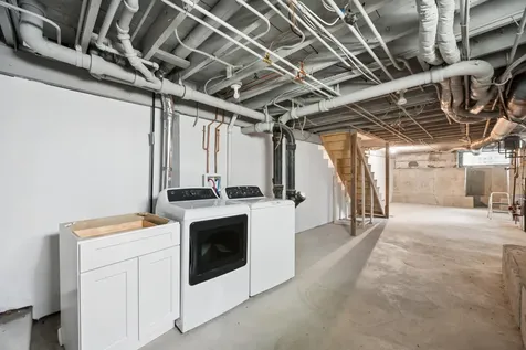 164 East Westminster Road Lake Forest IL 60045