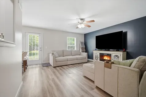 2531 Fox Trot Trail Bloomington IL 61705