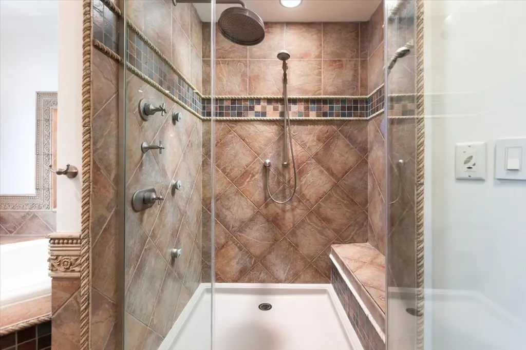23 North Columbia Street Naperville IL 60540