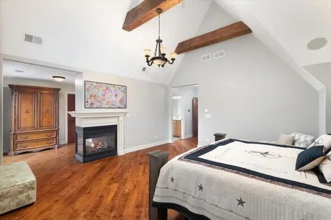 849 East Hillside Road Naperville IL 60540