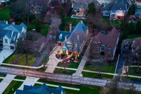 849 East Hillside Road Naperville IL 60540