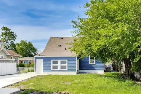 3443 Monroe Street Lansing IL 60438