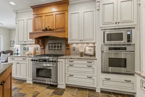 4706 Chestnut Grove Drive Champaign IL 61822