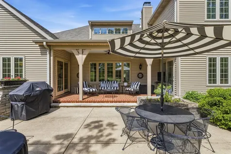 4706 Chestnut Grove Drive Champaign IL 61822