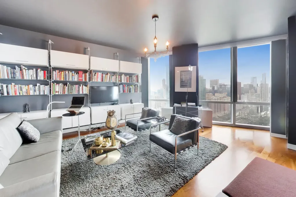 1211 South Prairie Avenue Chicago IL 60605