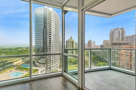 1201 South Prairie Avenue Chicago IL 60605