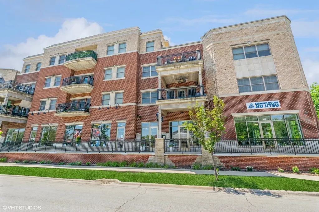 17200 Oak Park Avenue Tinley Park IL 60477