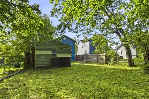 424 Titsworth Court Aurora IL 60505