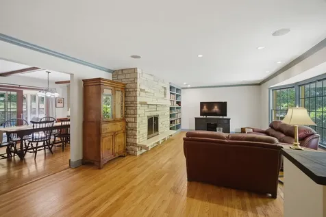 237 Beachview Lane North Barrington IL 60010