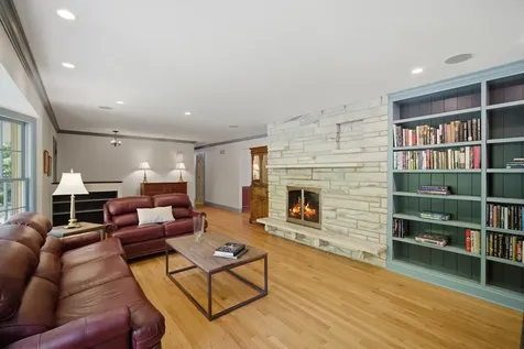 237 Beachview Lane North Barrington IL 60010