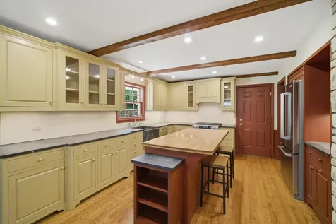 237 Beachview Lane North Barrington IL 60010