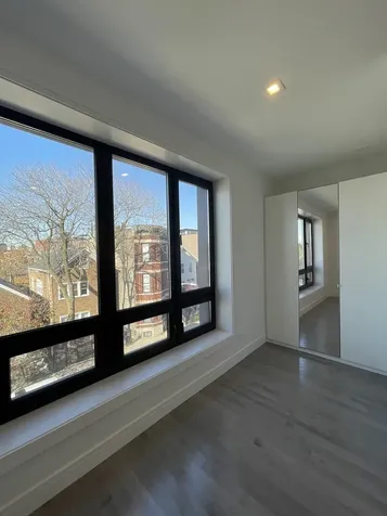 719 North Elizabeth Street Chicago IL 60642