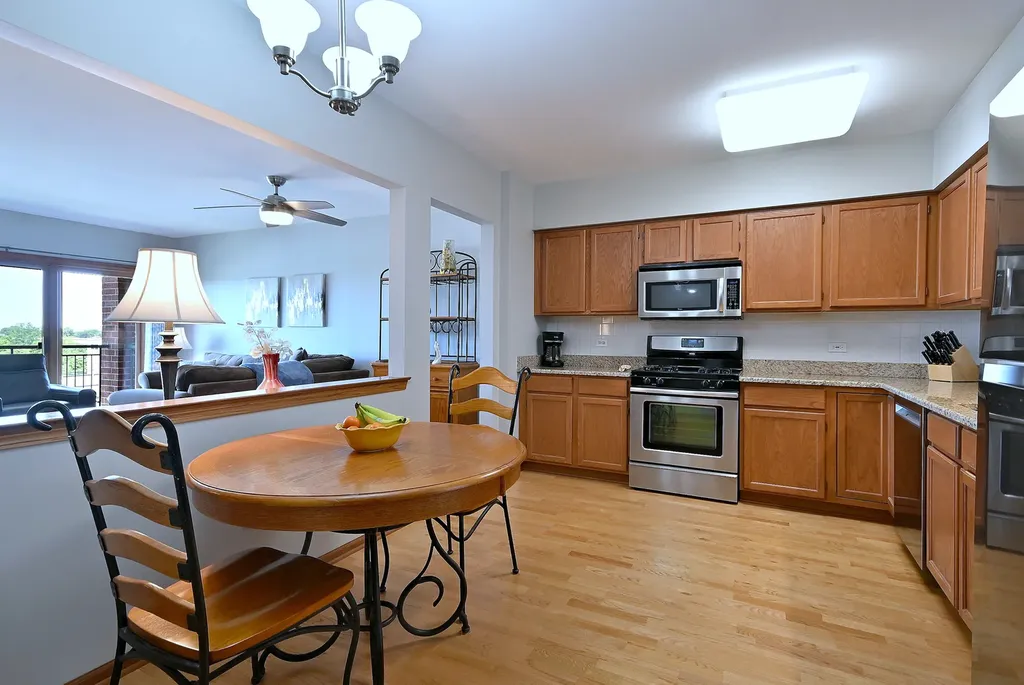 4210 North Natchez Avenue Chicago IL 60634