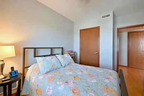 4210 North Natchez Avenue Chicago IL 60634