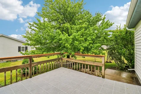 335 Belmont Court Grayslake IL 60030