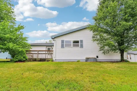 335 Belmont Court Grayslake IL 60030